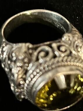 Sarda Sterling Silver 925 Filigree Peridot Statement Ring - Size 7